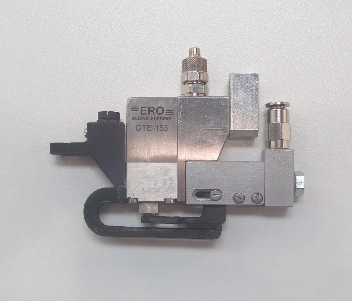 ERO narrow gun for paper and low viscosity glue